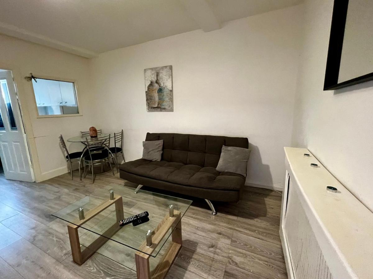 Lovely 2 Bedroom Apartment - Edinburgh City Centre Luaran gambar